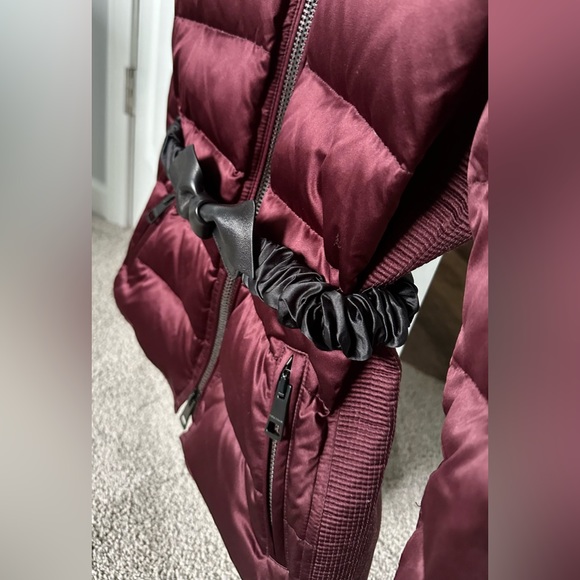 Brand New Burberry Jacket ! Original tag includes. Size 2 - Picture 16 of 16